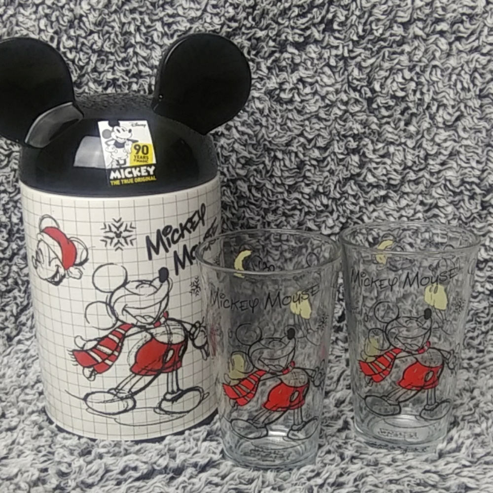 Disney Mickey Christmas Sketchbook jar and glasses